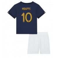 Dětský Fotbalový dres Francie Kylian Mbappe #10 MS 2022 Domácí Krátký Rukáv (+ trenýrky)